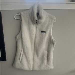 White Fleece Zip-Up Vest